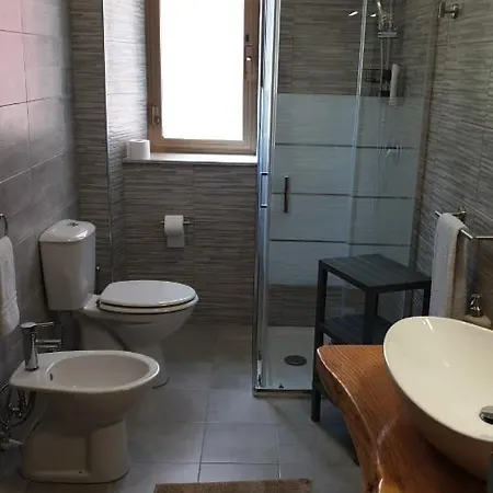 House Isabel Апартаменты