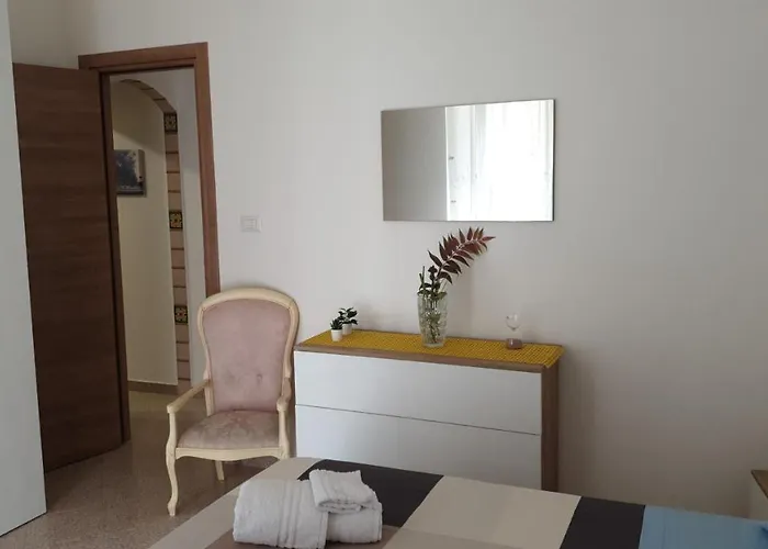 House Isabel Apartment